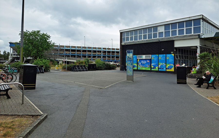 The harbour end of the sluice channel © A D Coastalmedia
